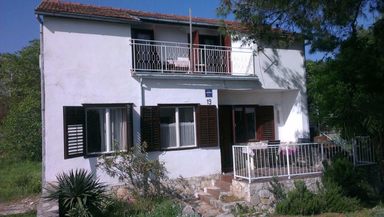 Raslina Sun Apartment المظهر الخارجي الصورة